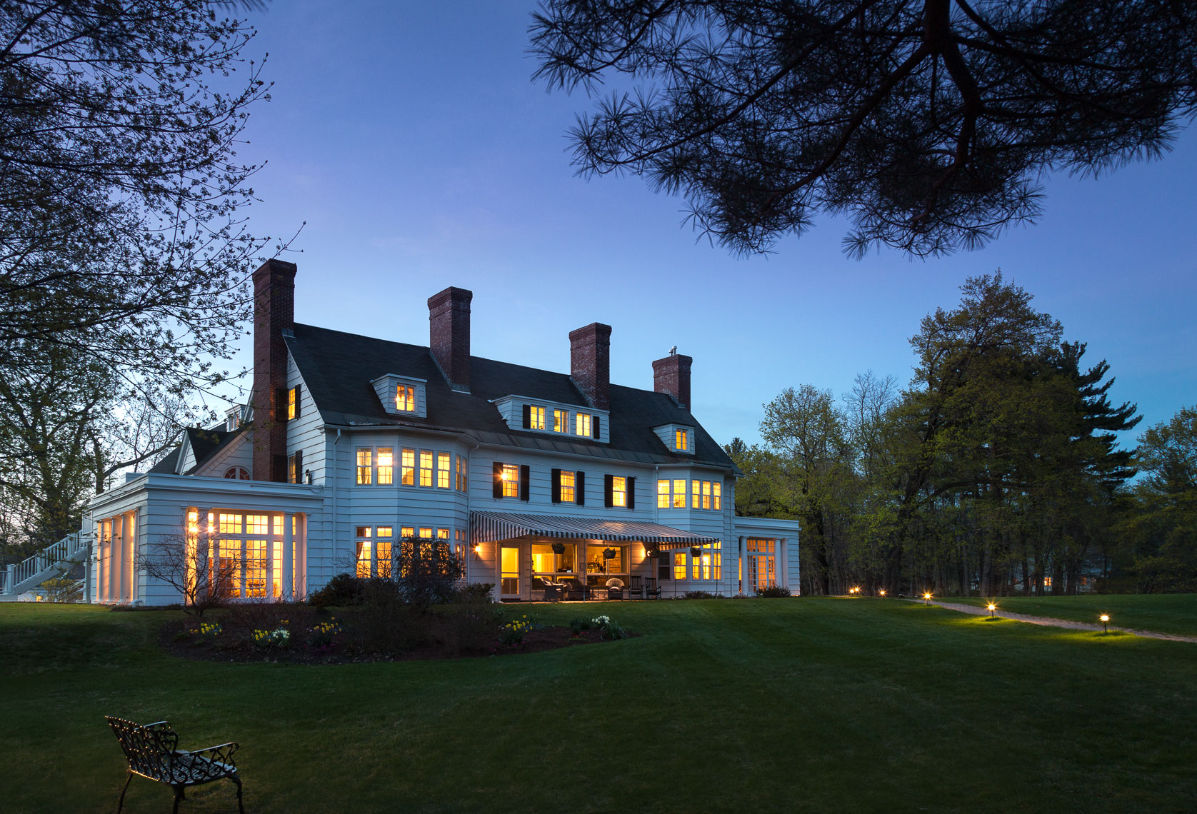 Four Chimneys Inn, VT